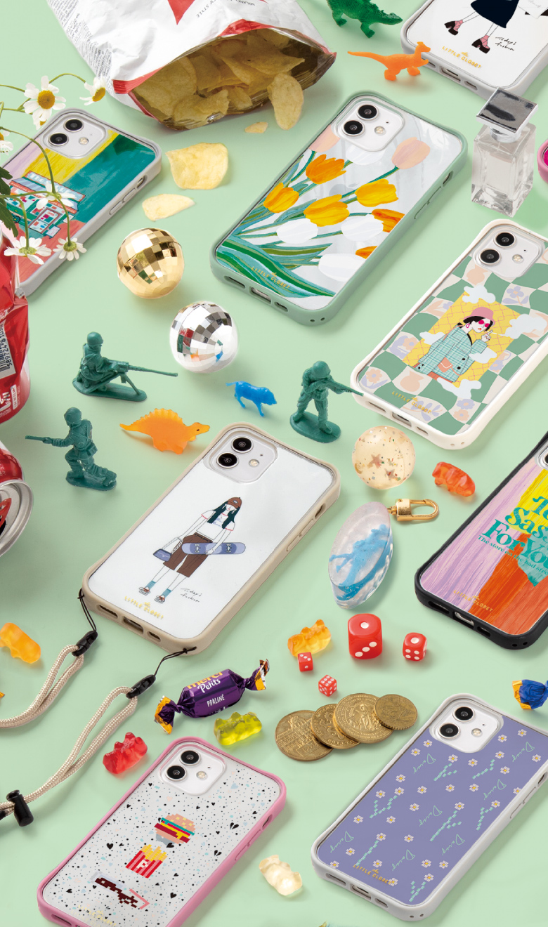 人気のかわいいiphoneケース Little Closet 透明カバーにオリジナルのフィルムを着せ替えてアレンジ