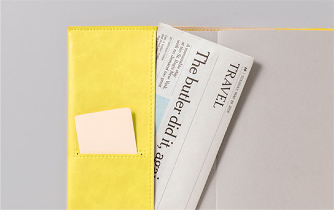 便利な内ポケット付き