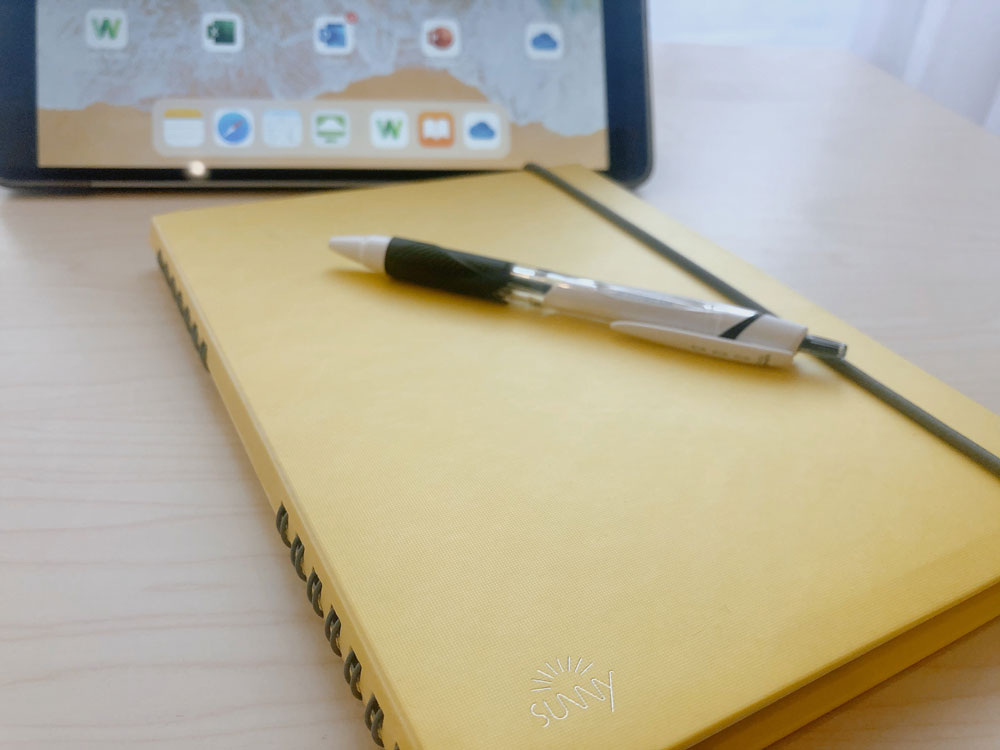 仕事のTOODもまとめも一冊にしたサニーノート