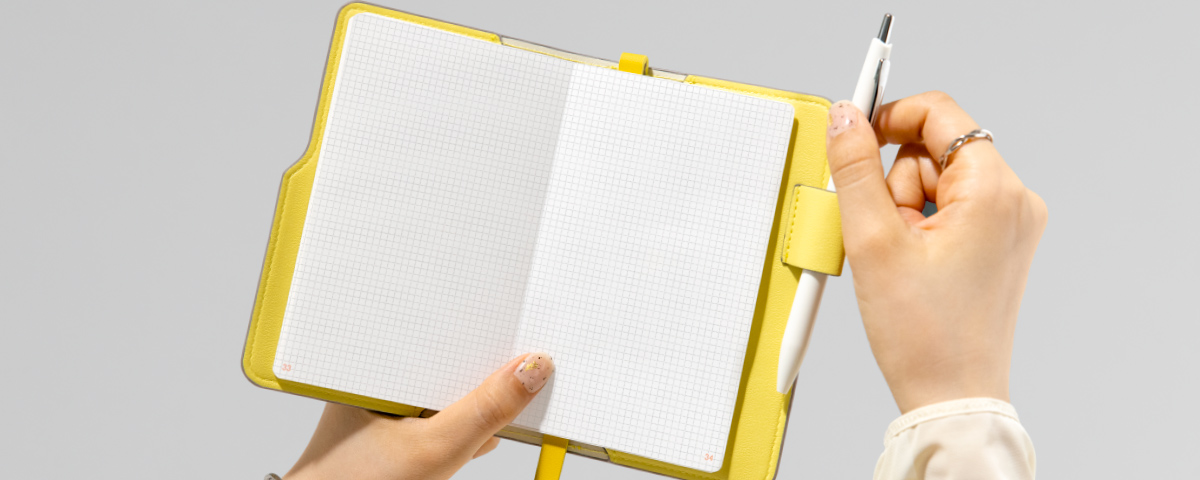 書くシーンに合わせた分冊仕様