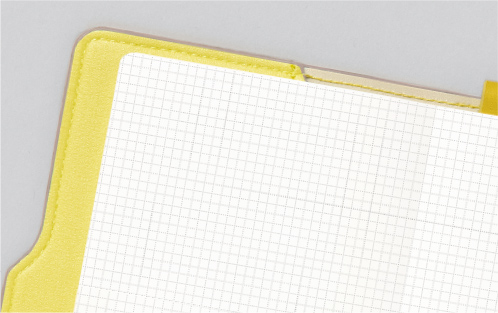 1,めくりやすく、書きやすい手帳用紙を採用