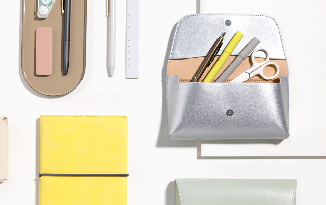 たっぷり入れてもフラットに収まる